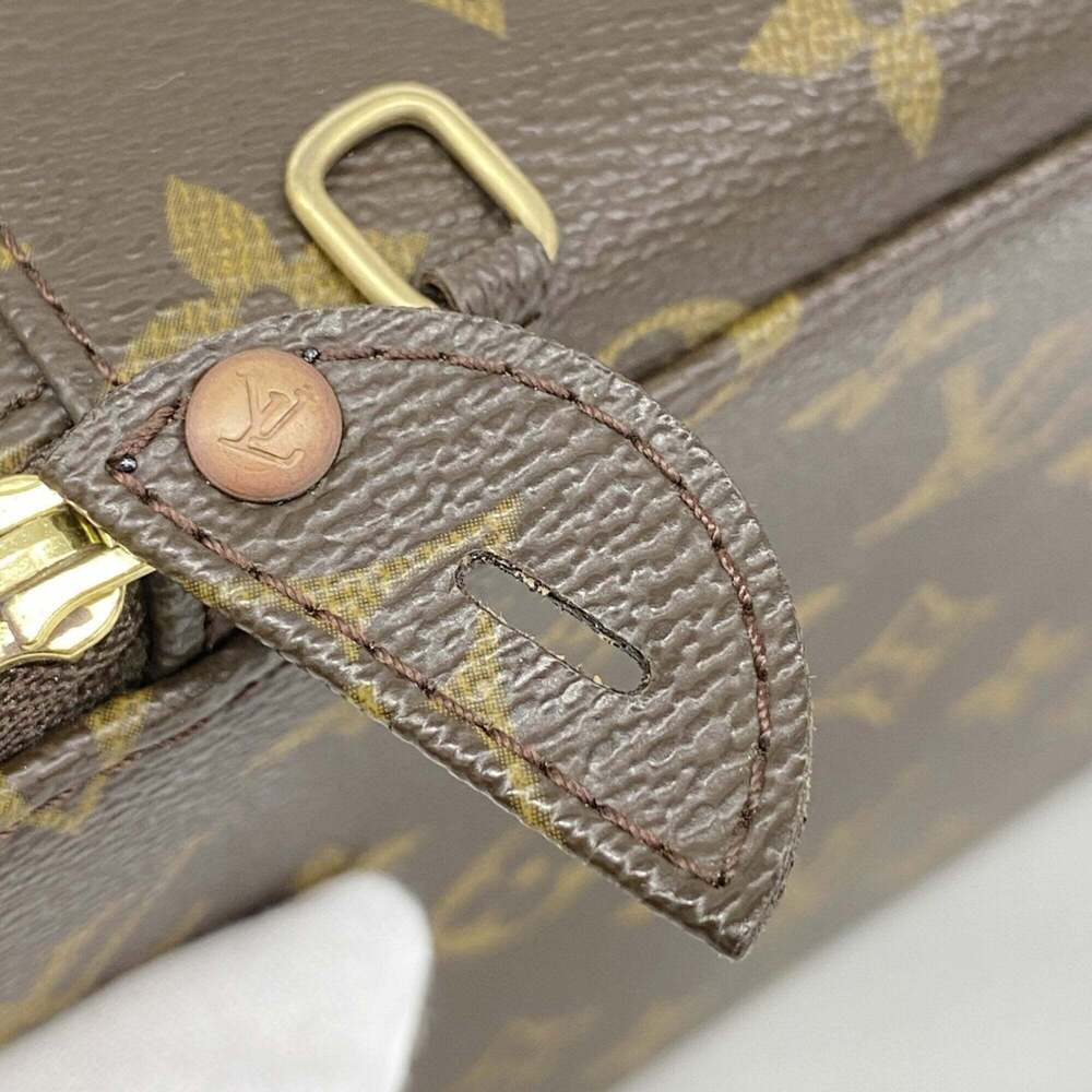 LOUIS VUITTON Brown Monogram Pochette Pouch - Picture 7 of 10